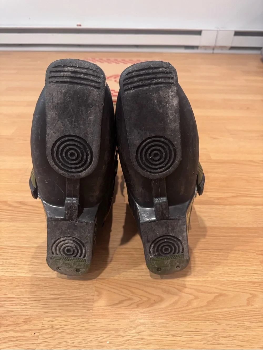 Full Tilt B&E Olive Green Ski Boots